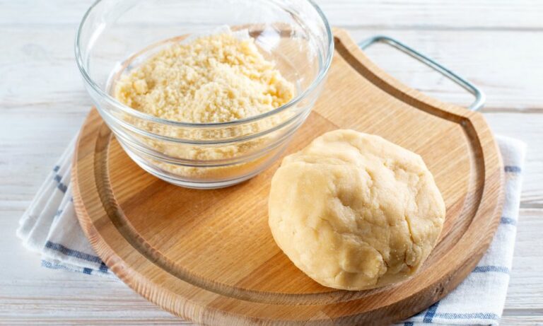 Comment faire une pâte brisée maison ? - C'est mon gâteau