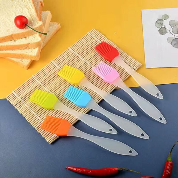 Pinceau de cuisine en silicone coloré