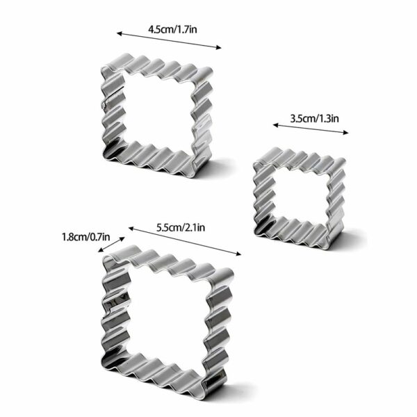 Emporte-pièces carrés cannelés – lot de 3 tailles – Image 2